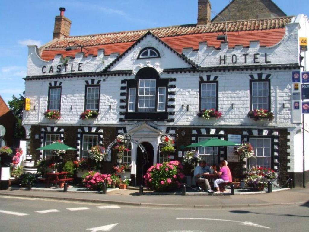 Castle Hotel Downham Market Exteriér fotografie